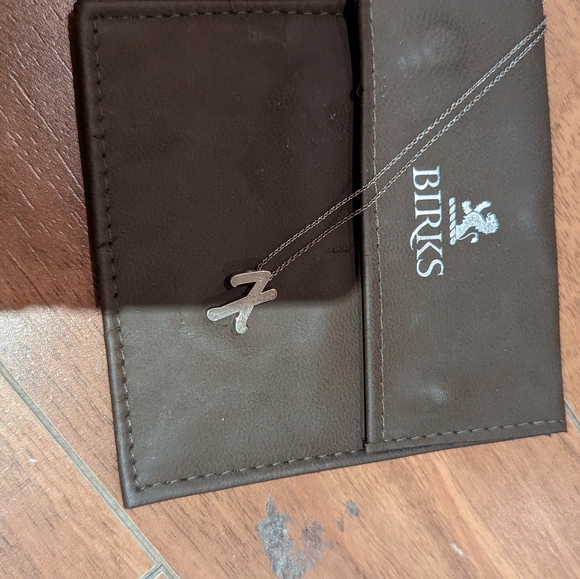 Sterling Silver "X" pendant necklace - Picture 2 of 3